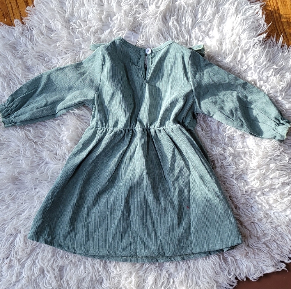 SHEIN Kids Dress in Soft Green with Ruffles - Picture 2 of 3